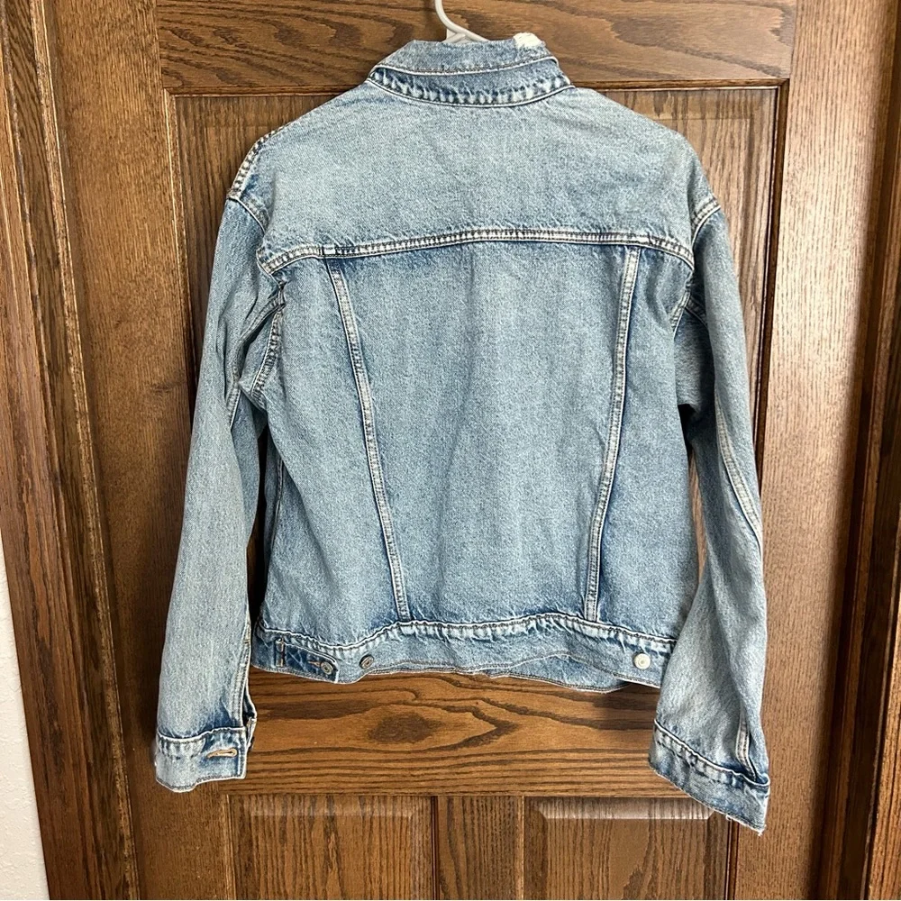 Old Navy Classic Blue Denim Jacket - Picture 3 of 3
